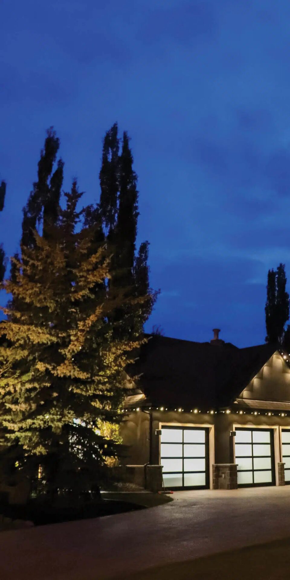 Customizable outdoor lighting in St. Albert